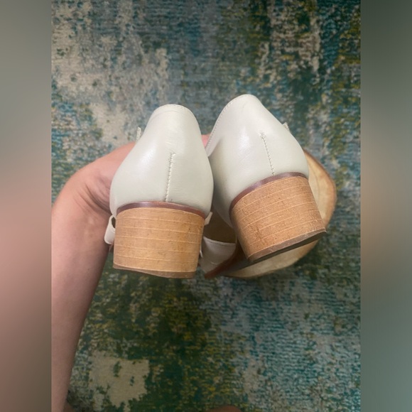 Vintage 90s Y2K Nordstrom cream open leather ankle strap cage sandals, size 7M - Picture 9 of 12